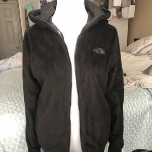 Black reversible Northface jacket